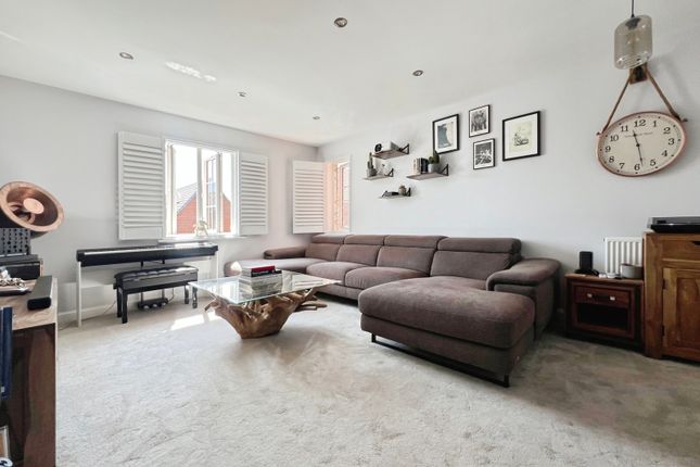 5, Dilkes House, 36, Barossa Road, Aldershot photo 2