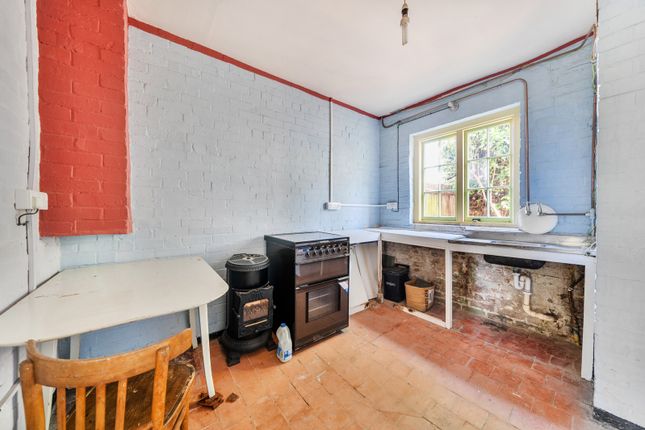 10, Chantry Road, Harrow photo 4