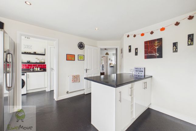 43, RIVENHALL WAY, ROCHESTER photo 4