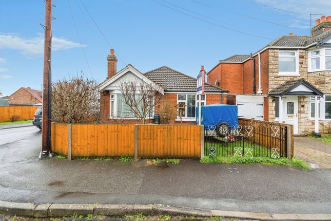 2-bed bungalow on 3, Sunset Road, Southampton, £365,000