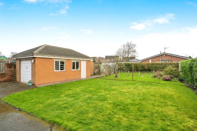 Detached bungalow for sale in Kirton Lane, Thorne, Doncaster