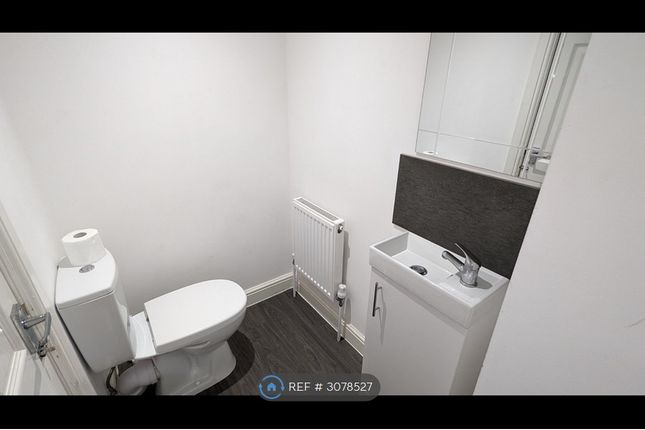 Ormskirk photo 5
