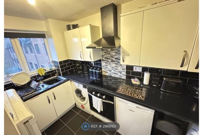 Porter Close, Grays photo 4