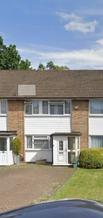 3 Bed Town House To Rent Dale Drive, Hayes Ub4