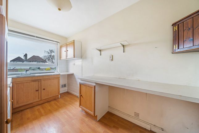 Flat 10 Ashton Heights, 51, Horniman Drive, London photo 4