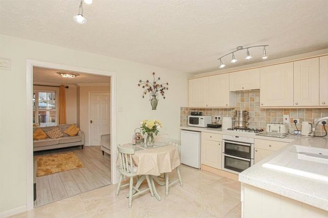 67, Wellington Avenue, Banbury photo 4