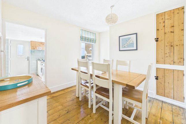 8, Bramble Hill, Cornwall photo 3