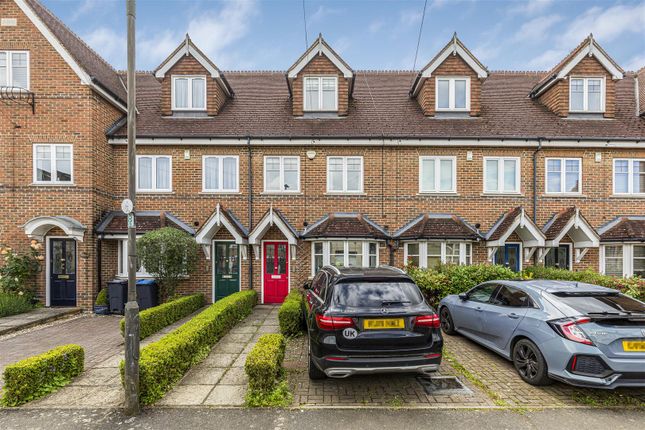 Thumbnail Property for sale in Spencer Hill Road, London
