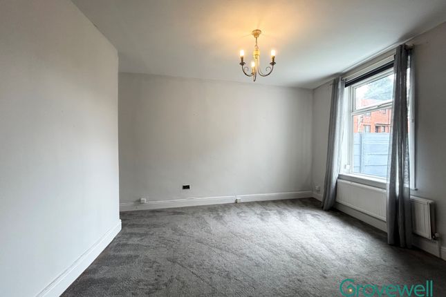 22 Old Road, Manchester photo 4