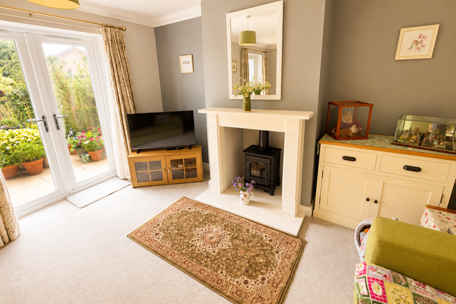 2, Halyars Way, Yeovil photo 4