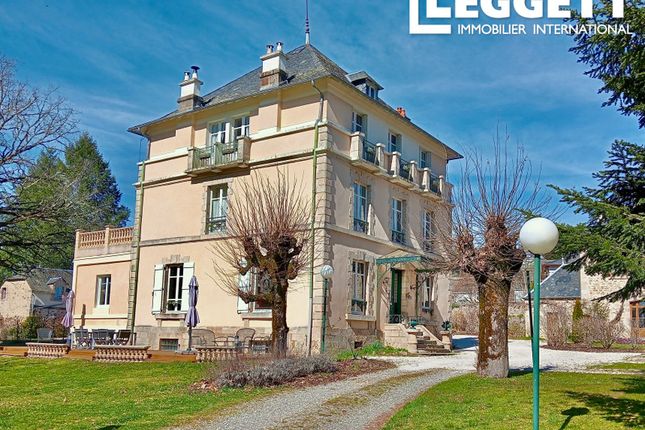Thumbnail Villa for sale in Gros-Chastang, Corrèze, Nouvelle-Aquitaine