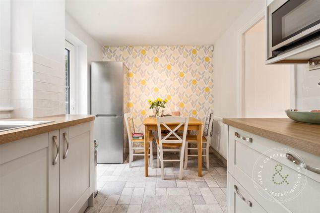 48, Greenacre Drive, Cardiff photo 4