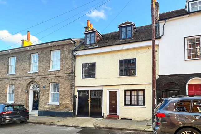 Terraced house to rent in West Street, Hertford