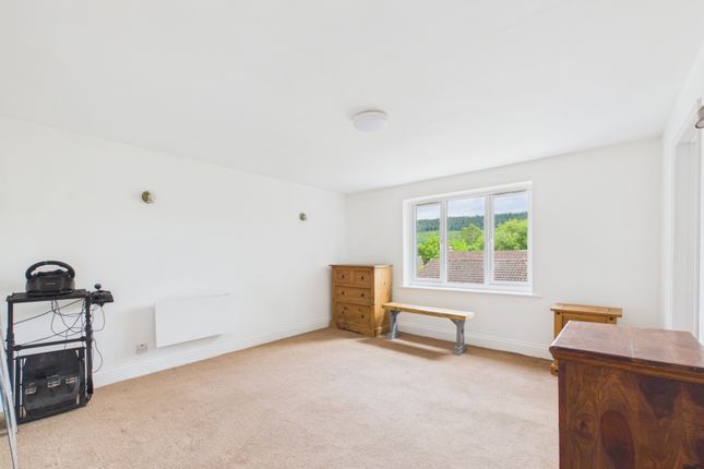 4 Alton Place,, Gloucester Road, Herefordshire photo 2
