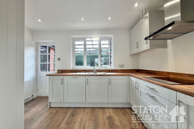 50 Birkland Avenue, Mansfield photo 4