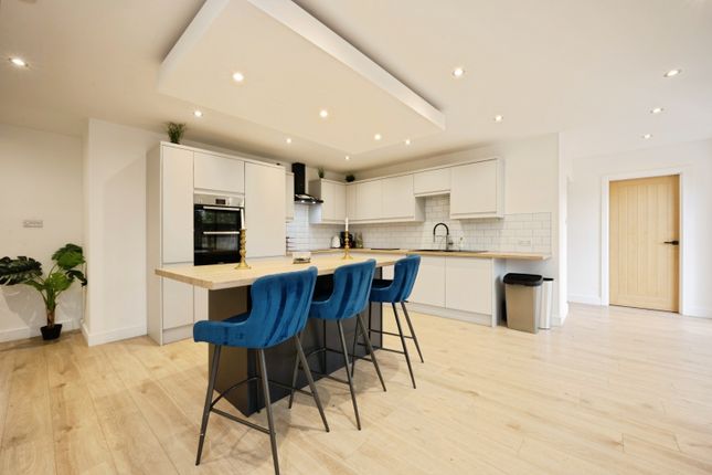 23, Five Oaks, Luton photo 4