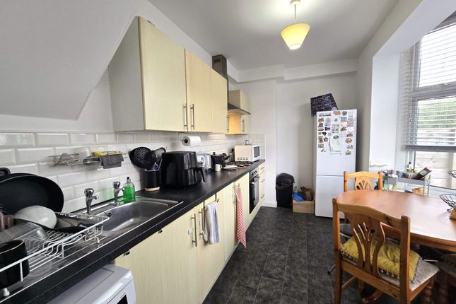 1B, Farnley Road, Newcastle upon Tyne photo 2