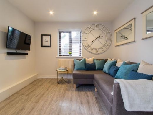 Duplex to rent in Victoria Road, Leeds