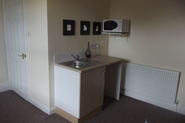 Terraced house for sale in Lytham Place, Lower Wortley, Leeds