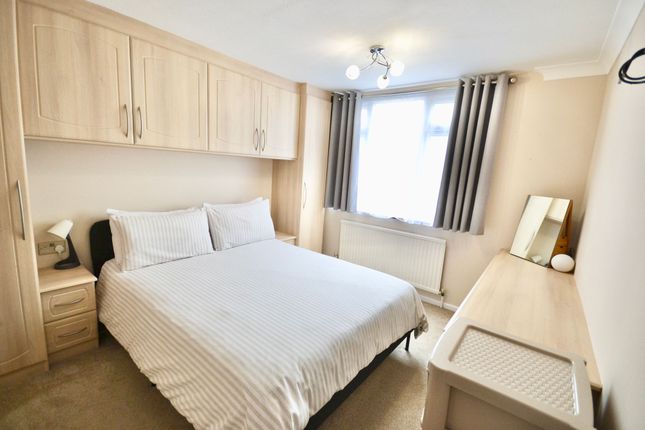 20 Belvoir Way, Loughborough photo 4
