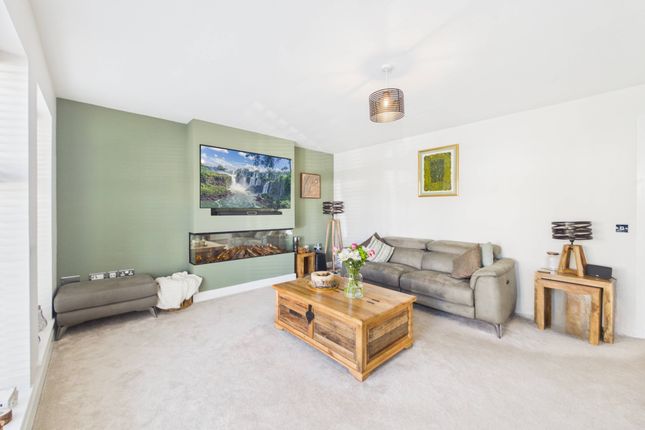 17, Strathgray Road, Dundee photo 2