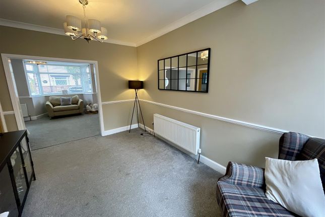 5, Saltersgate Road, Darlington photo 4