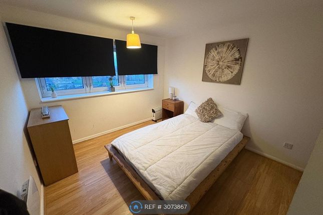 Flat, Durham Tower Acorn Grove, Birmingham photo 2