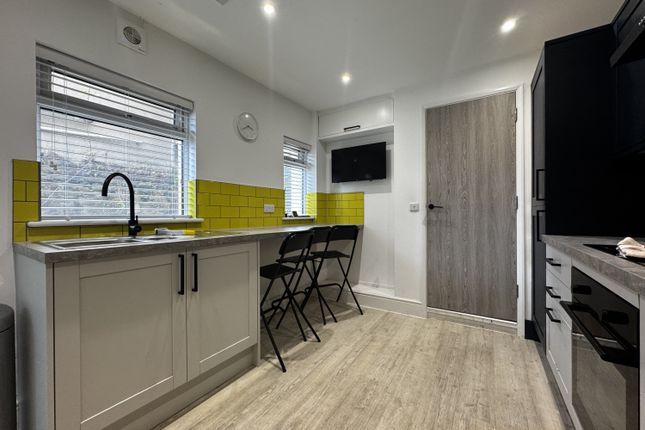 4-bed terraced on 84, May Street, Cardiff, £2,380/mo