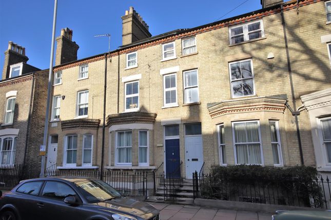 Thumbnail Property to rent in Newmarket Road, Cambridge