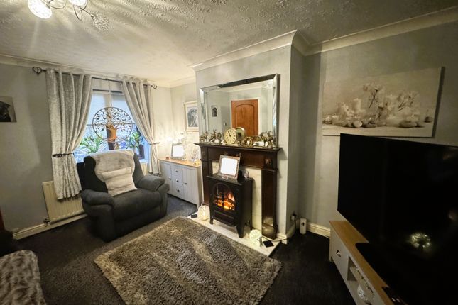 7, Vicarage Mews, Alfreton photo 3