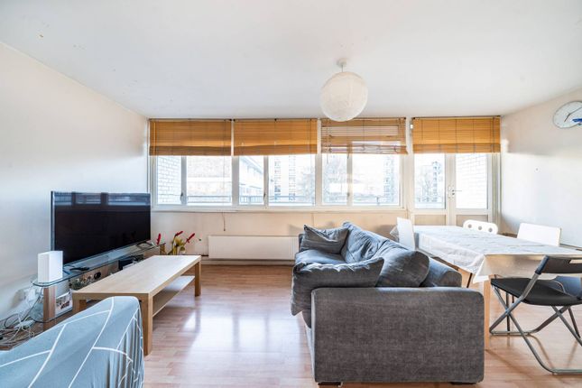 Thumbnail Flat for sale in Whitley House, Pimlico, London