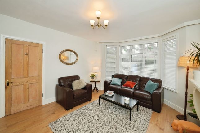 8, Newport Road, Chepstow photo 4