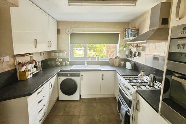 35, Carslake Avenue, Bolton photo 3