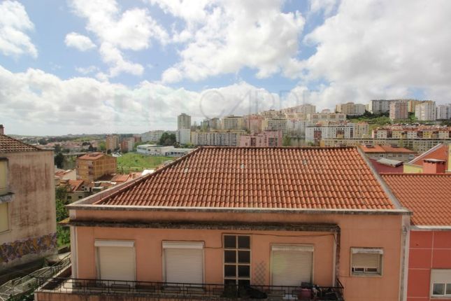 Apartment for sale in Queluz E Belas, Sintra, Lisboa