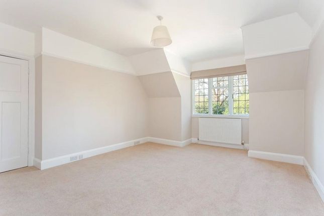 Detached house to rent in Broomhall Lane, Sunningdale, Berkshire
