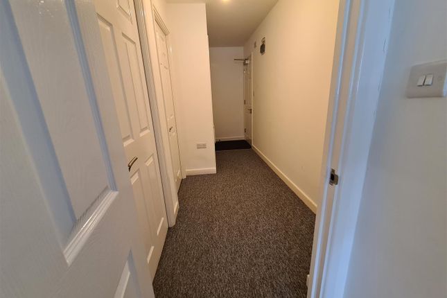 Flat 15, Coppers Court, Huntingdon photo 3