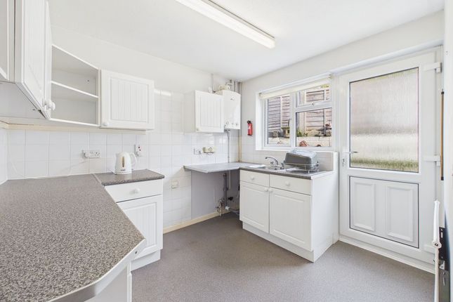 1, Wessex Rise, Somerton photo 4