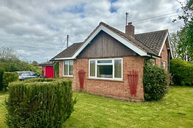 2-bed house on Red Gables, Hereford, £300,000