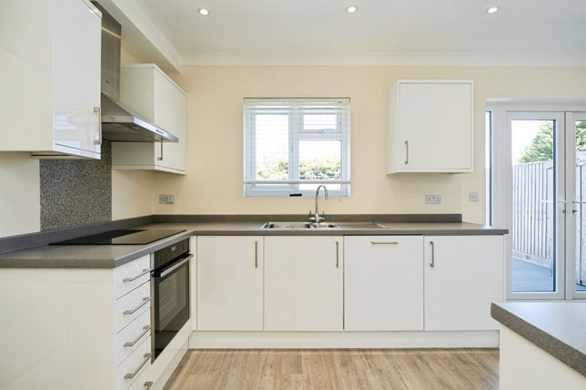 9, Friars Way, Tunbridge Wells photo 3