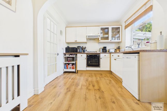 14 Gilmore Road, Chichester photo 3