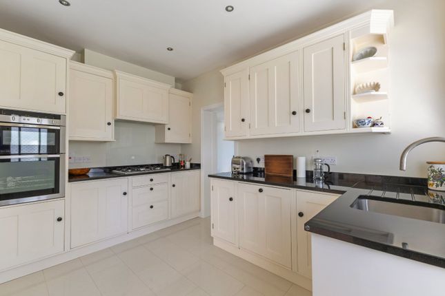 5, Ridgway Road, Surrey photo 4