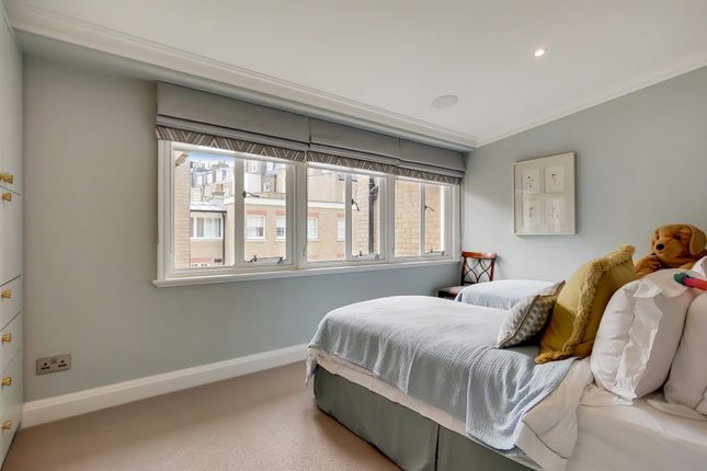 Property to rent in Dorset Mews, London