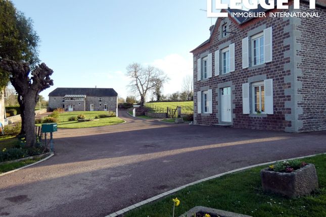 Villa for sale in Ver, Manche, Normandie