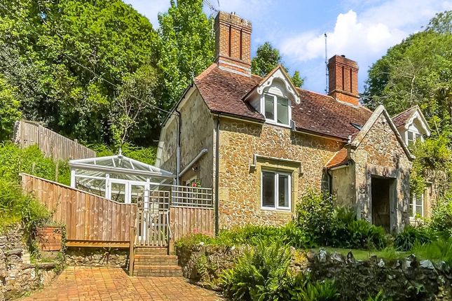 2 Apse Castle Cottages photo 3