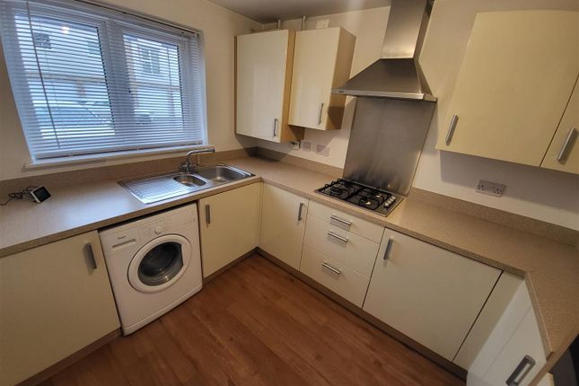5, Tall Elms Road, Bristol photo 4