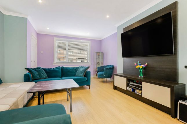 7, Millgate Avenue, Glasgow photo 4