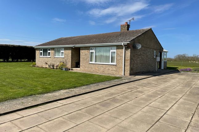 Thumbnail Detached bungalow to rent in Castle Bytham, Grantham