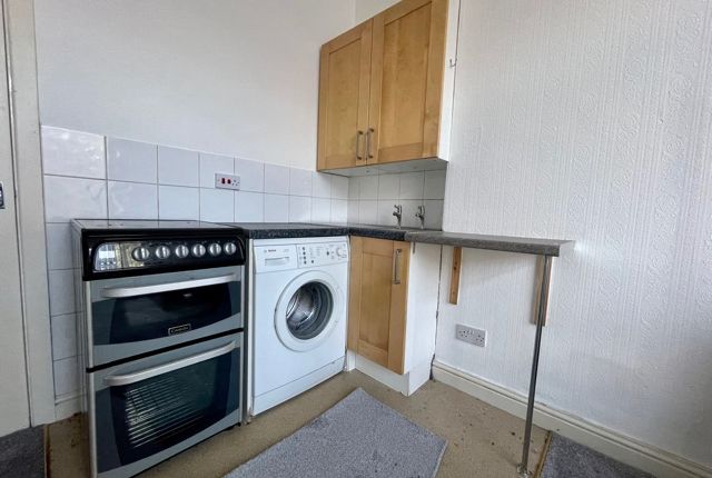 Thumbnail Flat to rent in Victoria Road, Stechford