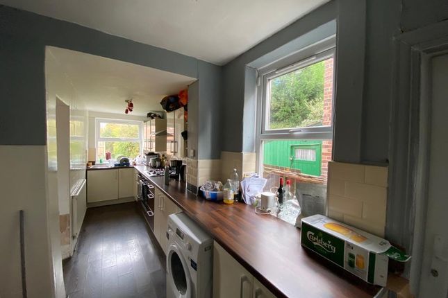 43, School Grove, Manchester photo 3
