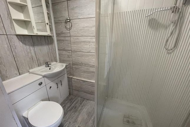 97 Stratford Street, Leeds photo 3